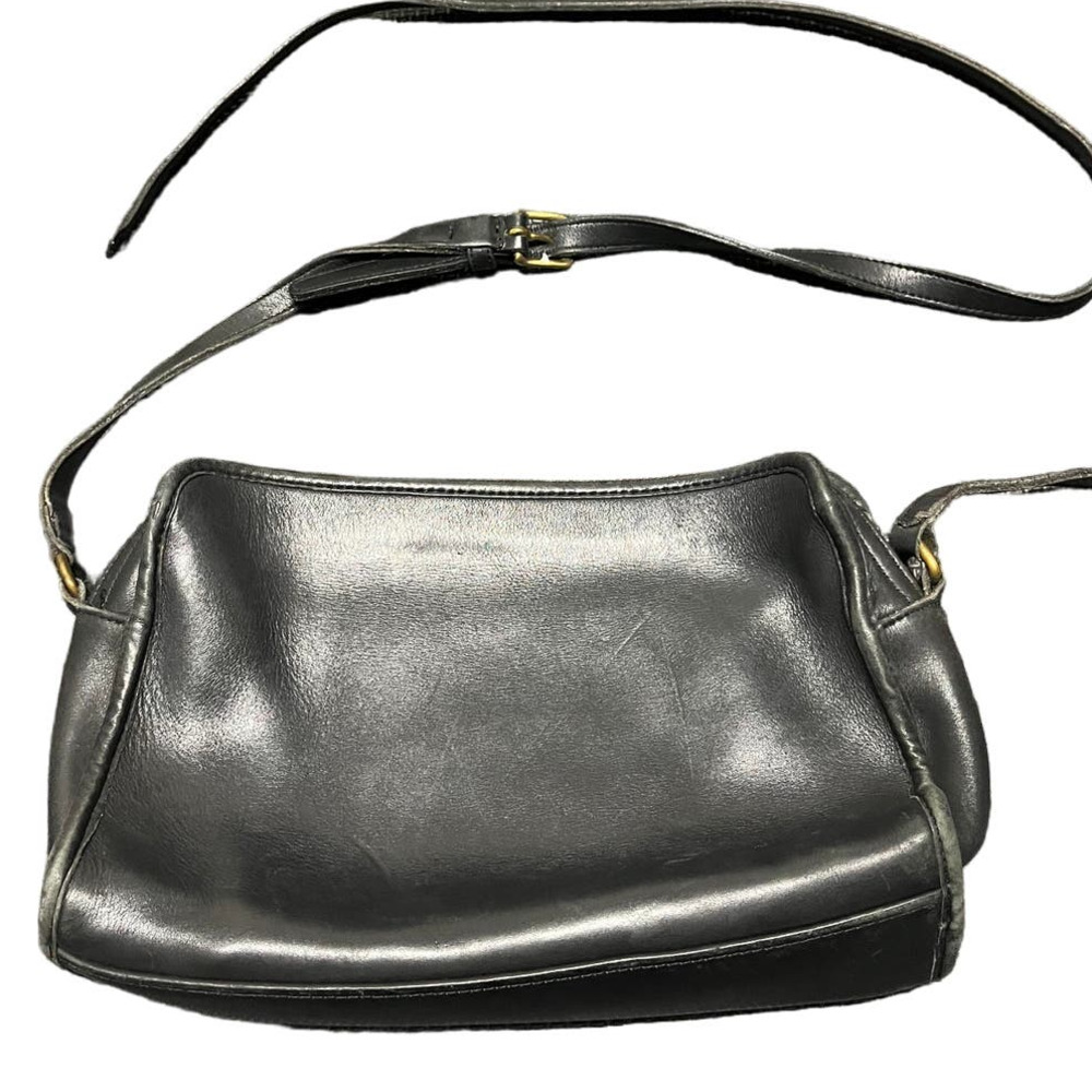 Authentic Vintage Coach Sutton #9814 Black Leather Bag